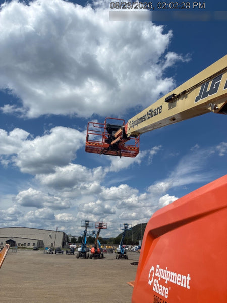 2023 JLG 660SJ