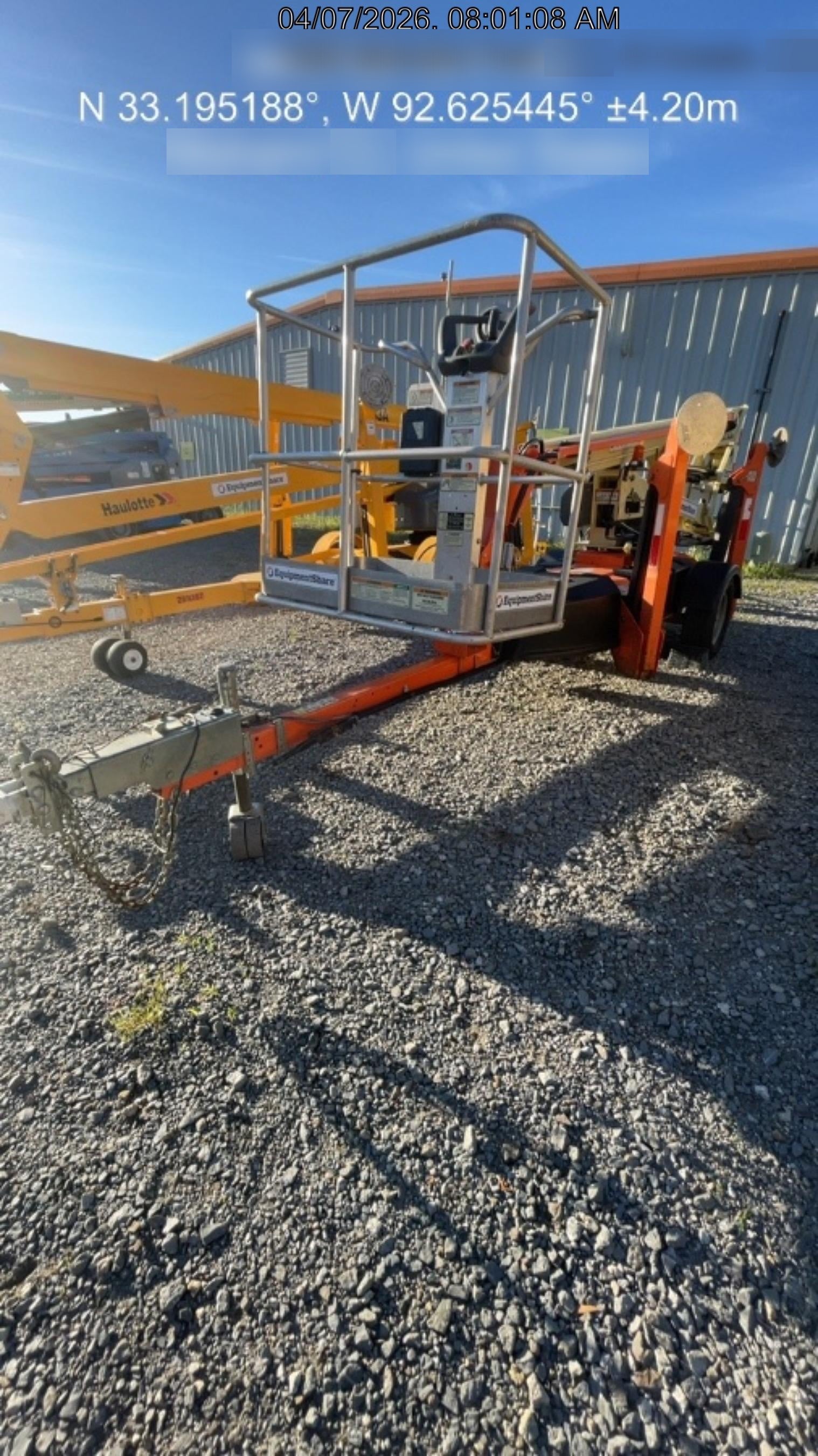 2022 JLG T350