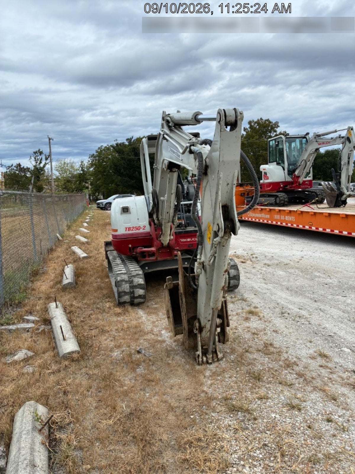2022 TAKEUCHI TB250-2R