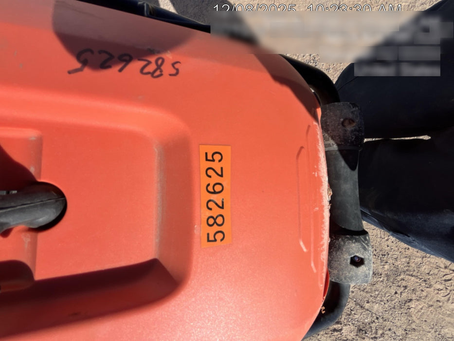 2025 HUSQVARNA LT6005