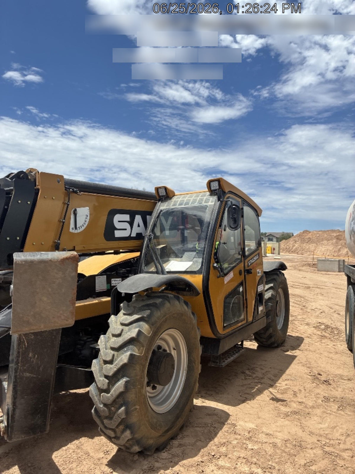 2025 SANY STH1256