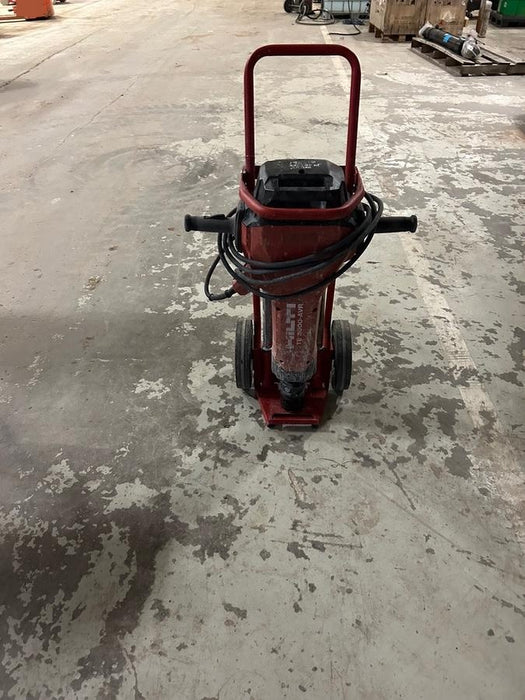 2022 HILTI TE 3000-AVR
