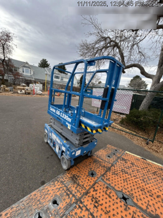 2021 GENIE GS-1330m