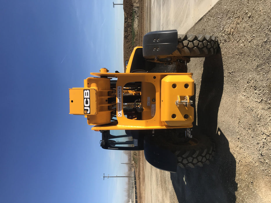 2019 JCB 506-36 Canopy, 74 HP, Foam Filled Tires, STD Worklight, Beacon, Aux Hydraulics, Lifting Eye, Back up Alarm 48" Carriage/48" Forks