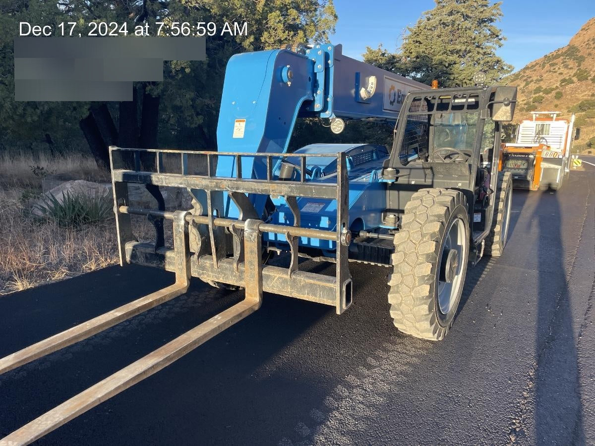 2022 GENIE GTH-844