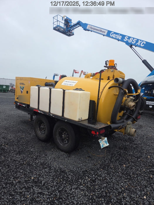 2022 VAC-TRON LP573XDT