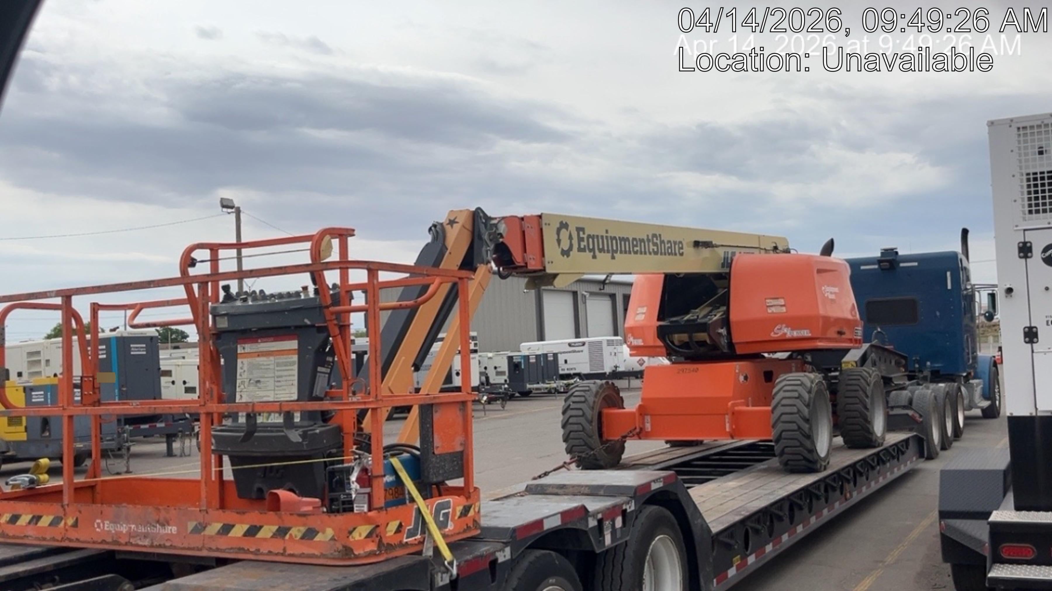 2023 JLG 660SJ