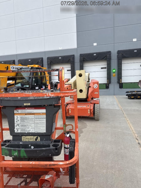 2020 JLG E400AJPN