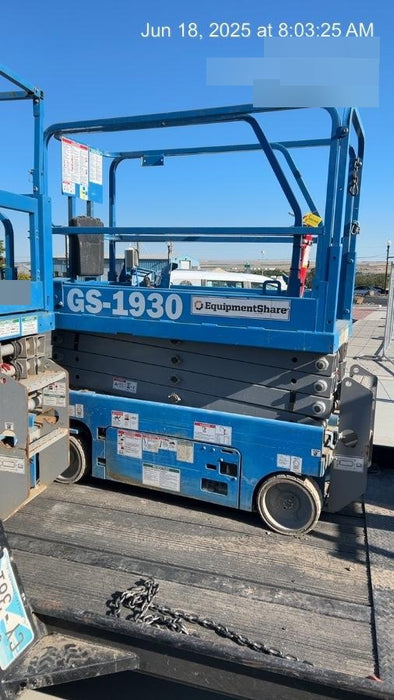 2020 Genie GS-1930 Fixed rails with chain entry gate - Pre A92.20, 800W Inverter