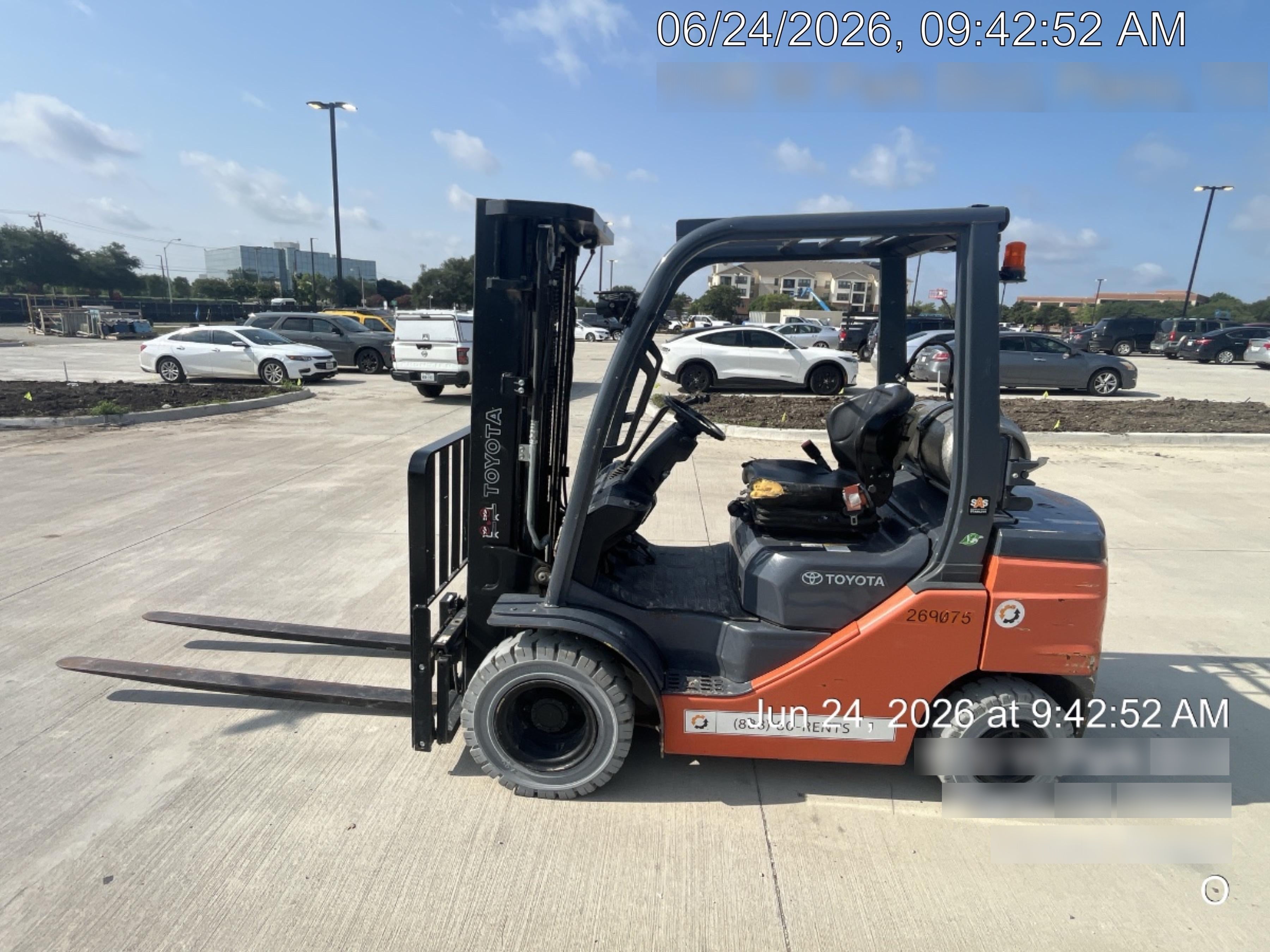 2022 TOYOTA 50-8FGU25