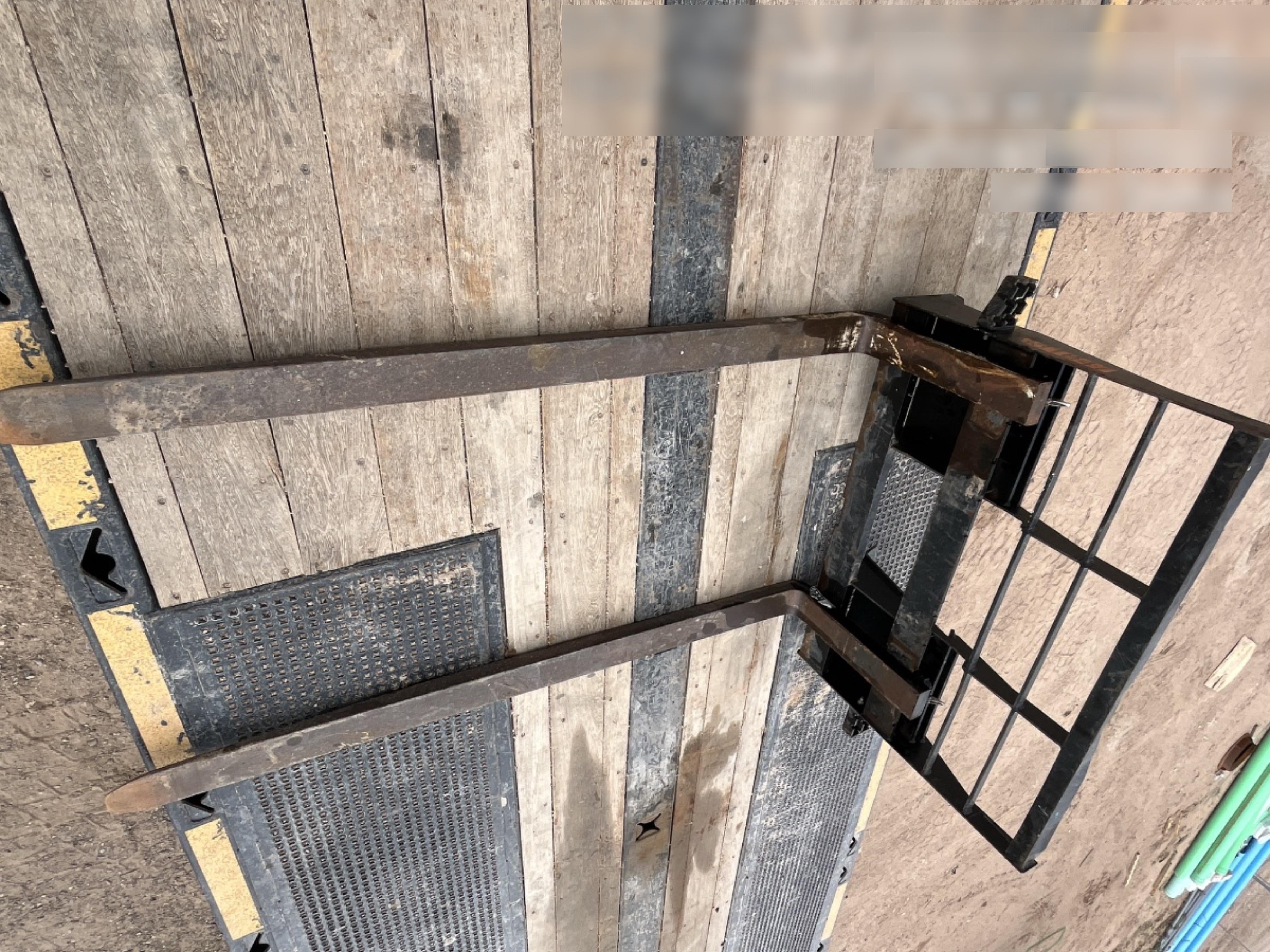2023 ARROW MATERIAL HANDLING F5100CB