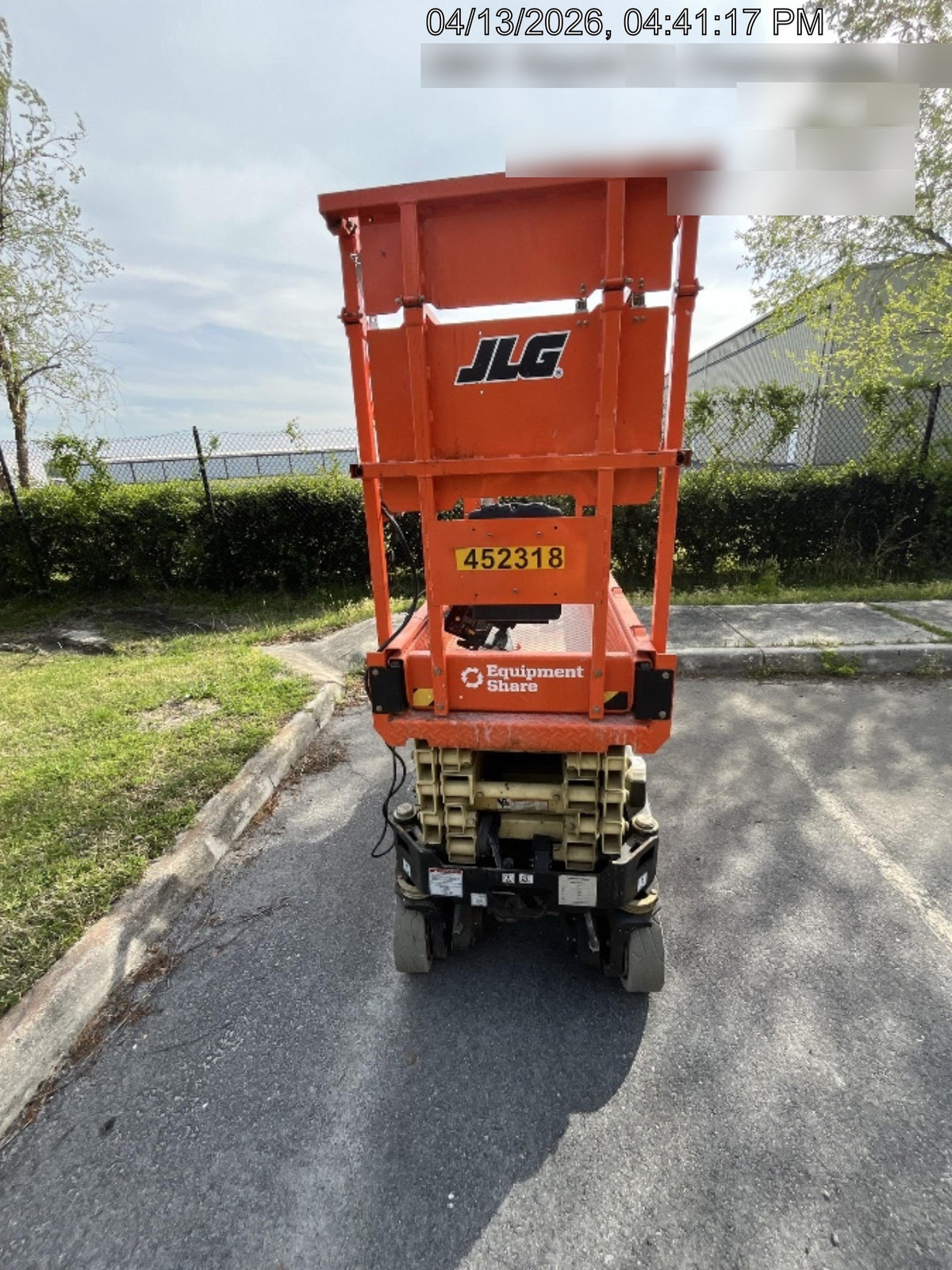 2024 JLG ES1932