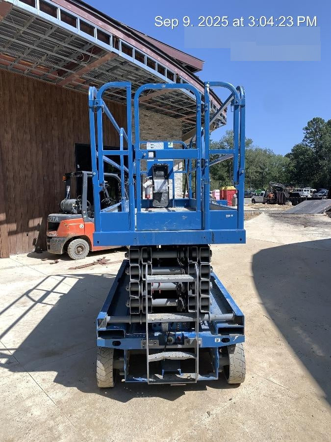 2022 GENIE GS-3246