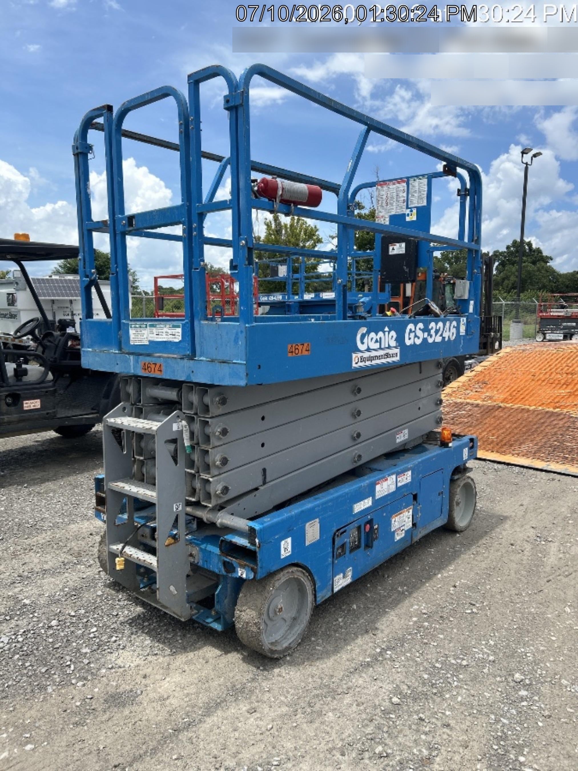 2017 GENIE GS-3246