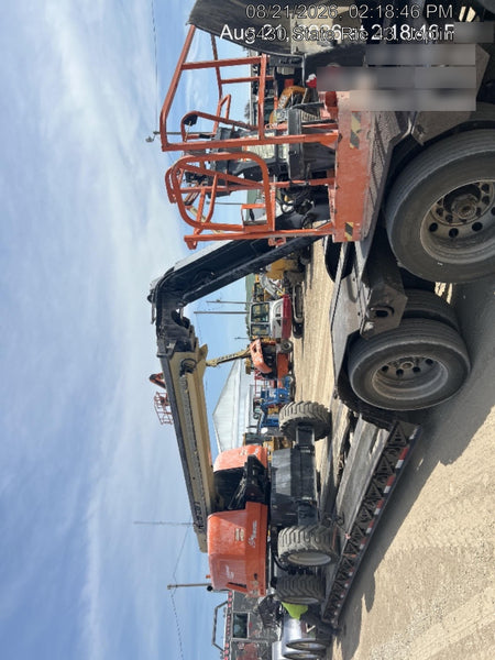 2023 JLG 660SJ
