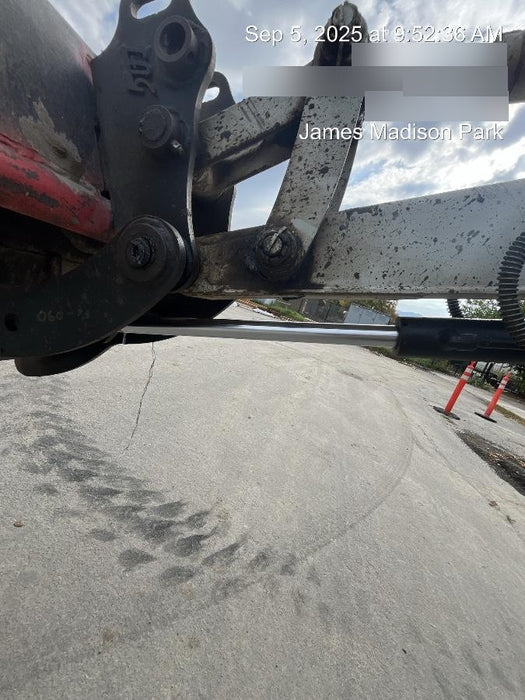 2020 TAG MANUFACTURING 30" Bucket - Tag