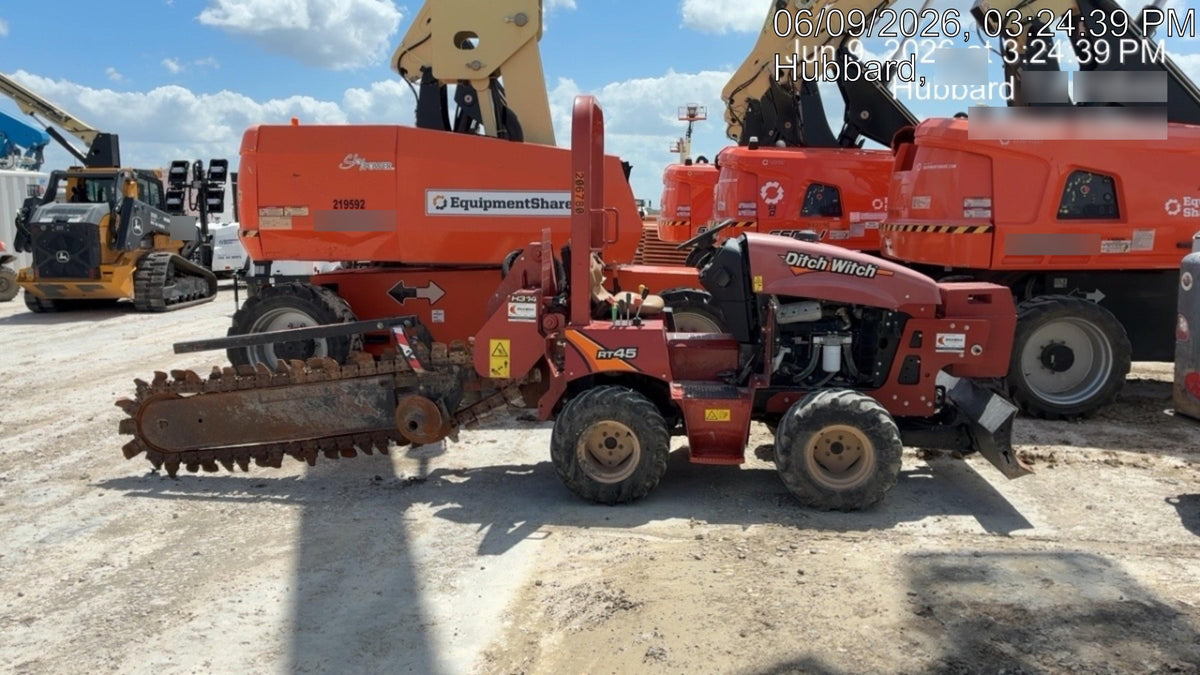 2022 DITCH WITCH RT45A