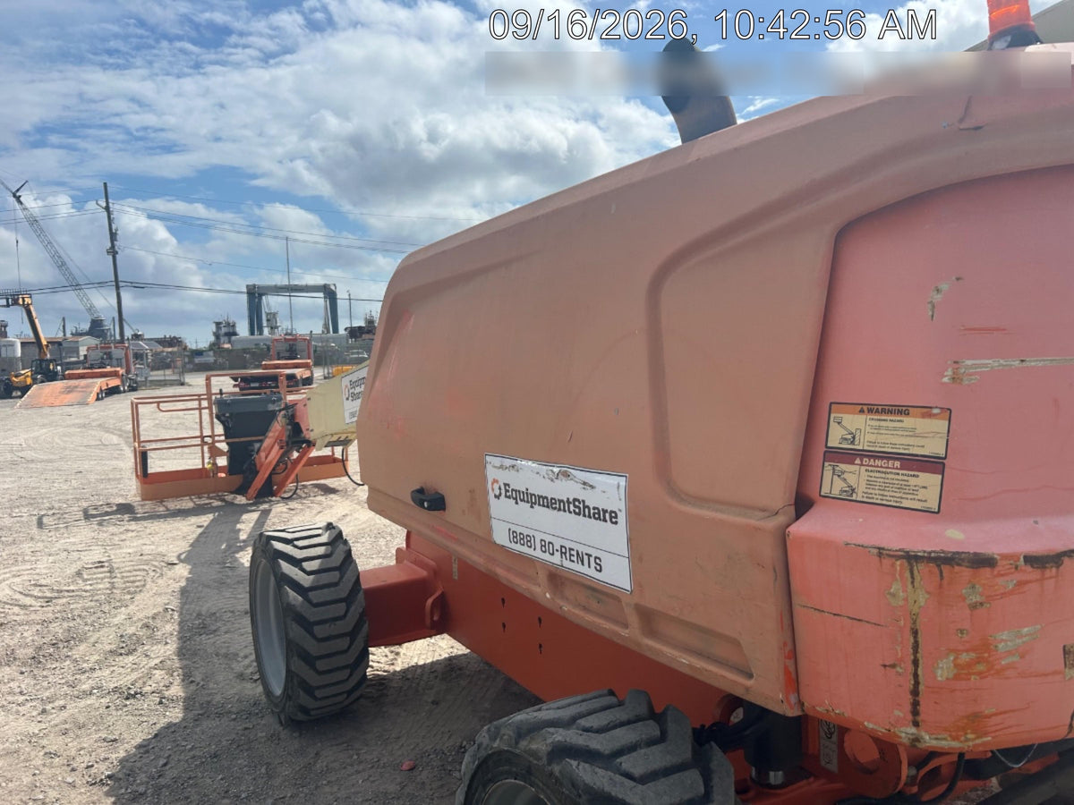 2019 JLG 660SJ