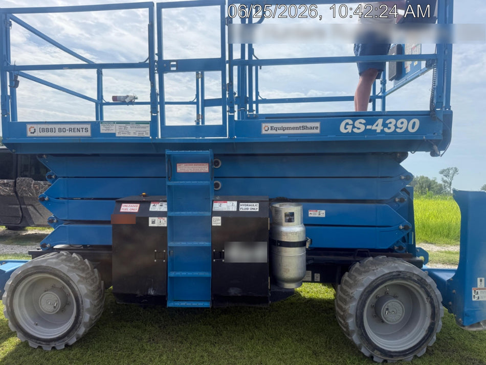 2020 GENIE GS-4390 RT