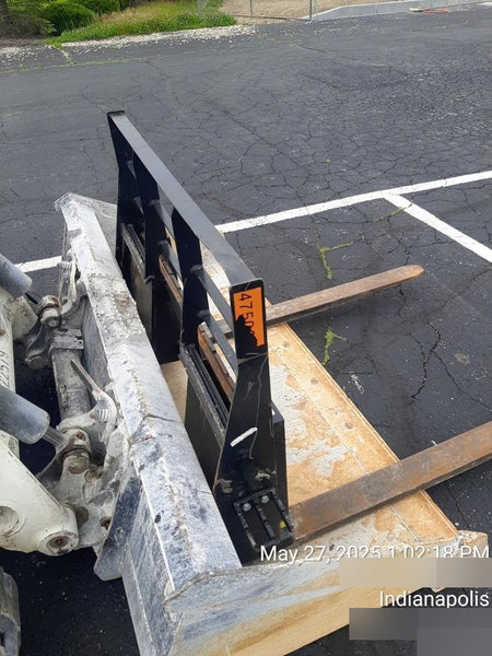 2024 ARROW MATERIAL HANDLING 48" Pallet Forks - Arrow