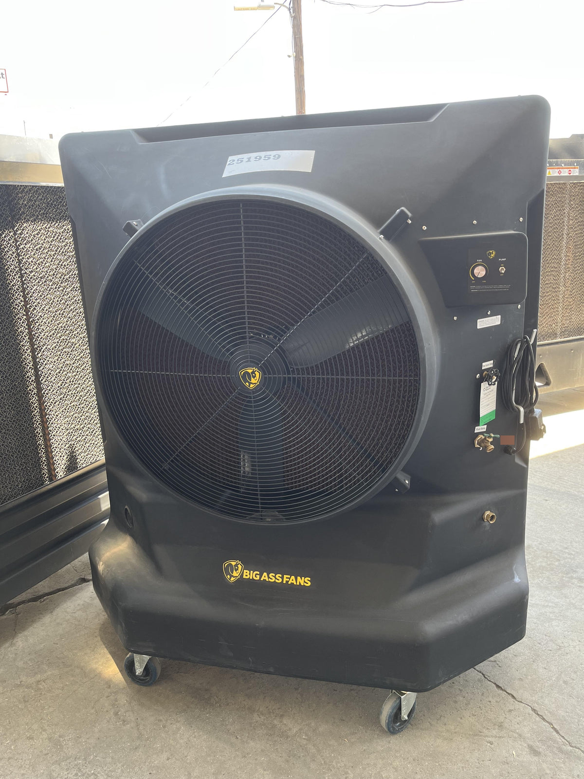 2022 BIG ASS FANS Cool Space 400