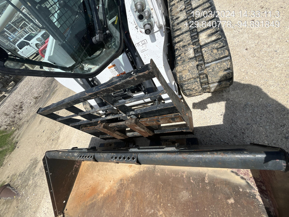 2021 ARROW MATERIAL HANDLING 60" Pallet Forks