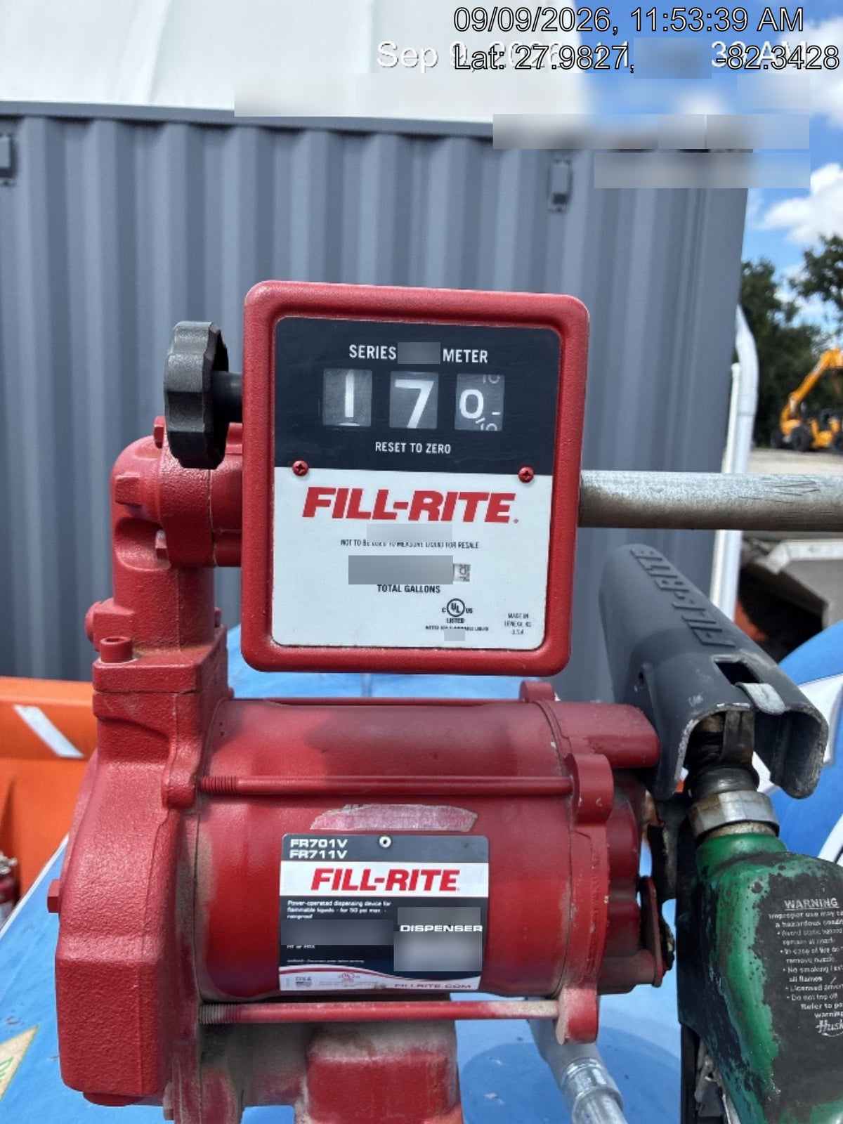 2023 CASE 588H