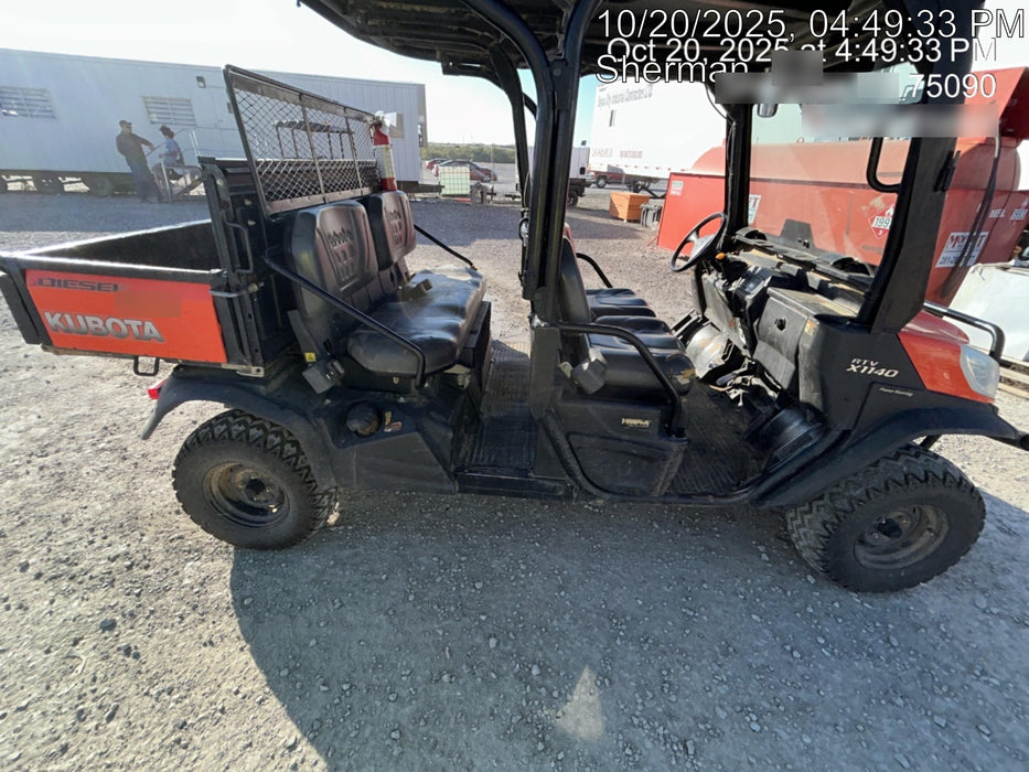 2019 Kubota RTV-X1140 4wd Utility Cart, LED Strobe, Windshield Tempered Glass, Pastic Canopy, Wire Harness Kit, Backup Alarm