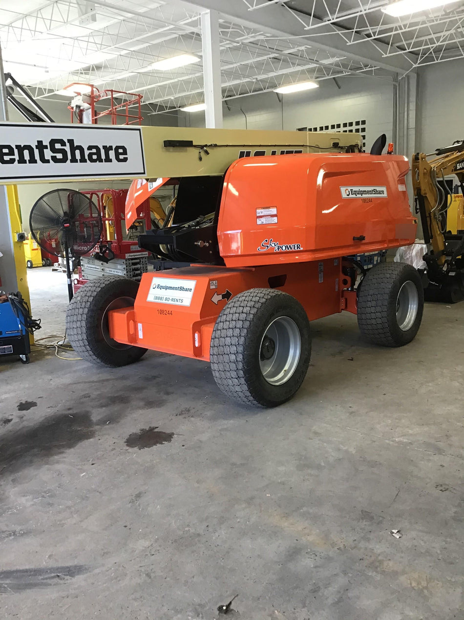 2020 JLG 660SJ