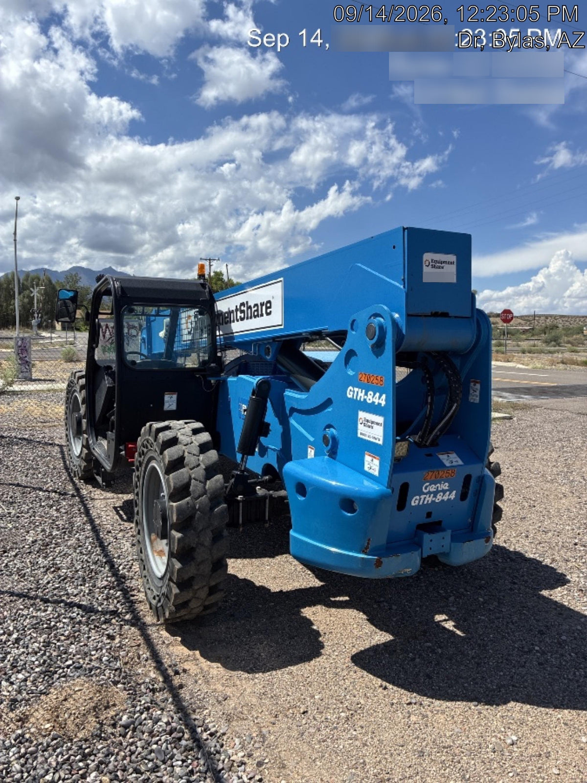 2022 GENIE GTH-844
