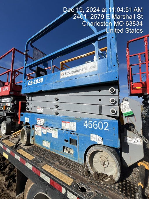 2019 Genie GS-1930 Fixed rails with chain Entry