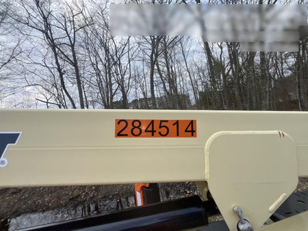 2022 JLG T350