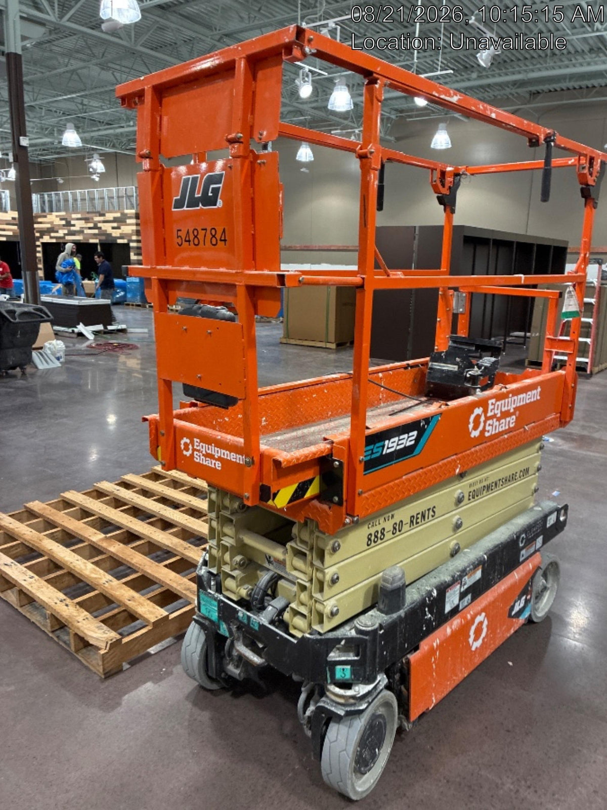 2025 JLG ES1932