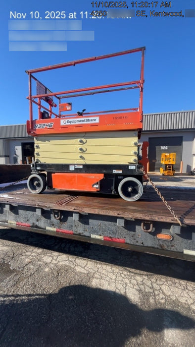 2021 JLG R3246