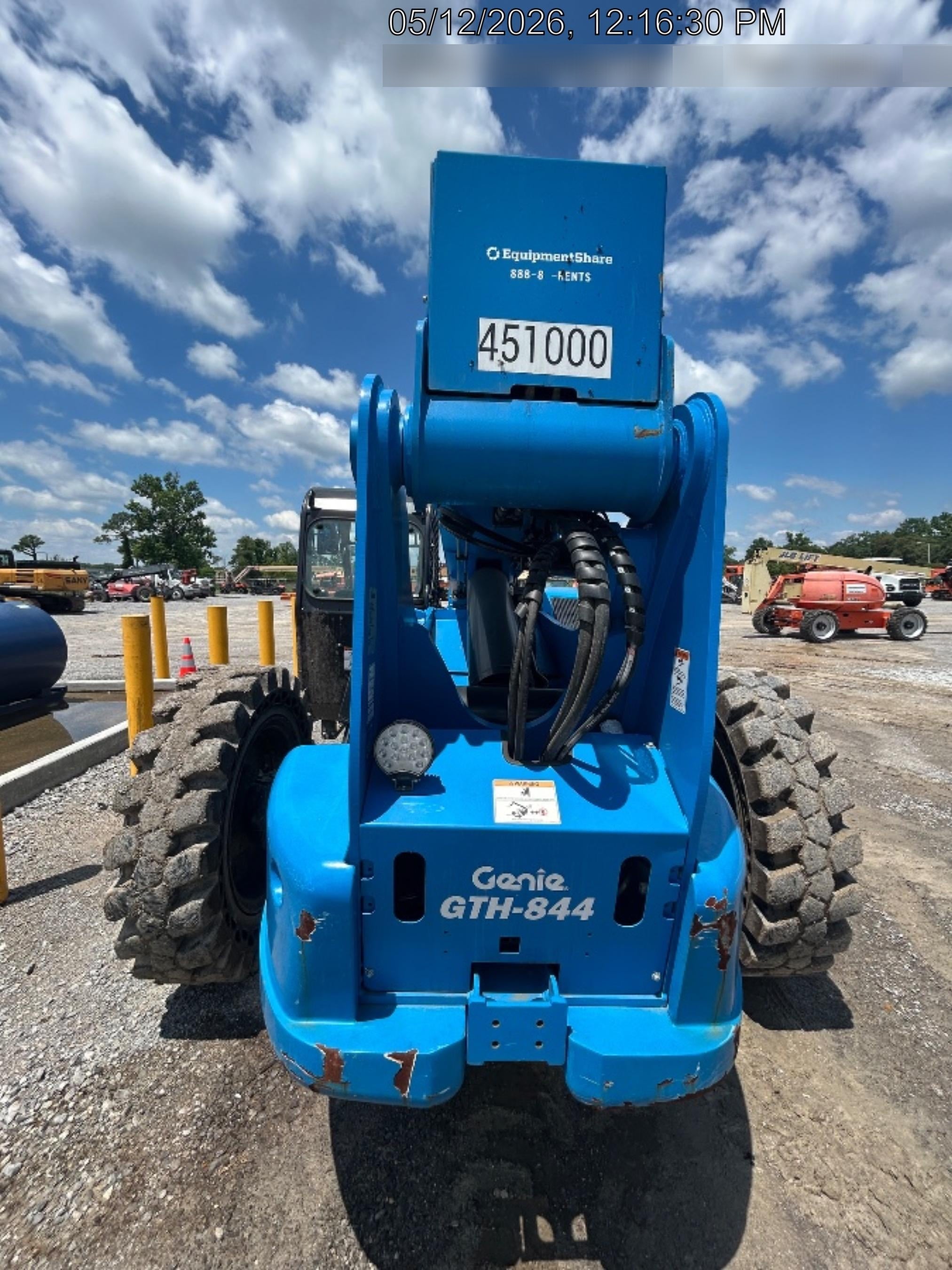 2024 GENIE GTH-844