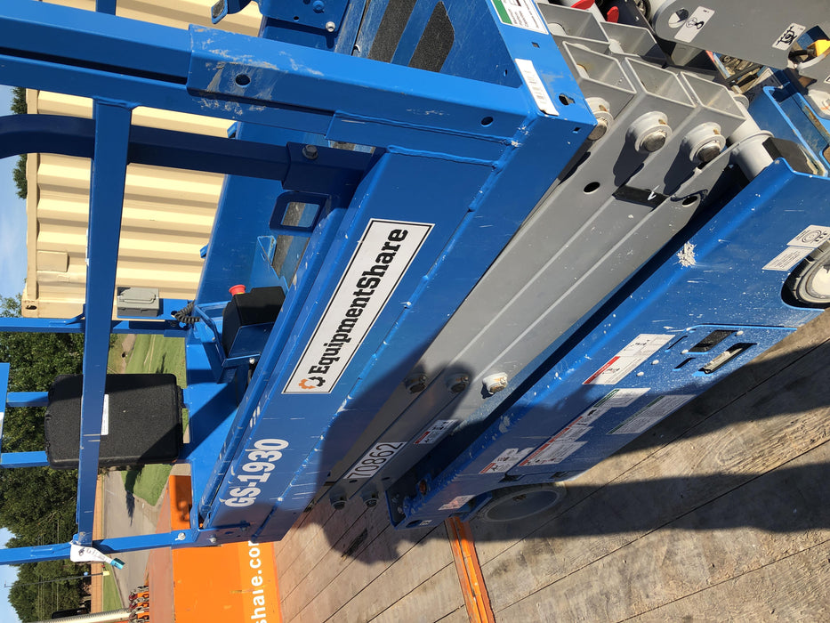 2020 Genie GS-1930 Fixed rails with chain entry gate - Pre A92.20