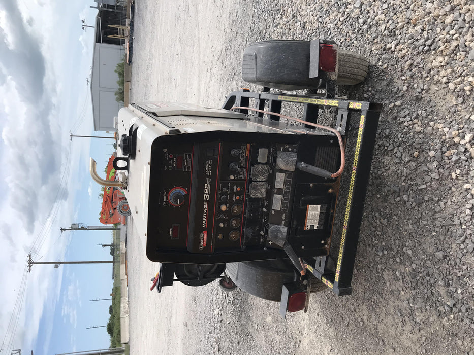2019 Lincoln Electric Vantage 322 Welder Ready-Pak 3, Two wheel trailer, Fender and Light kit, Cable Rack
