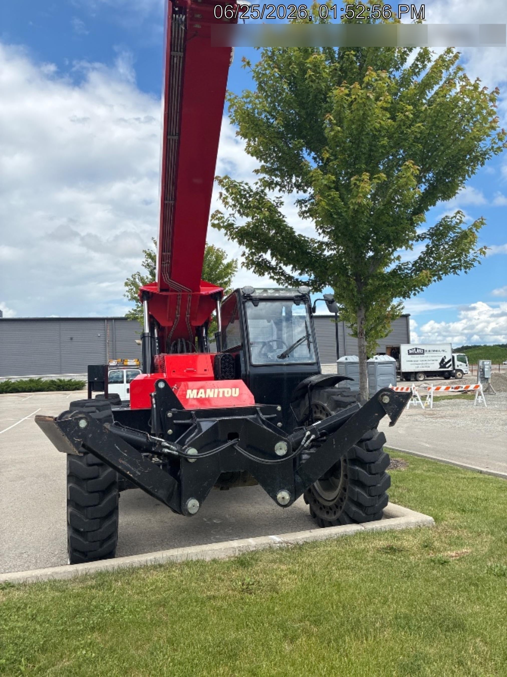 2023 MANITOU MTA10055