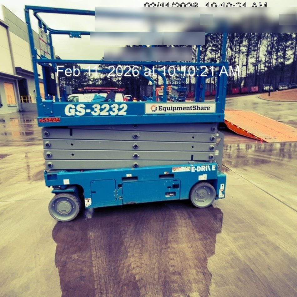 2022 GENIE GS-3232