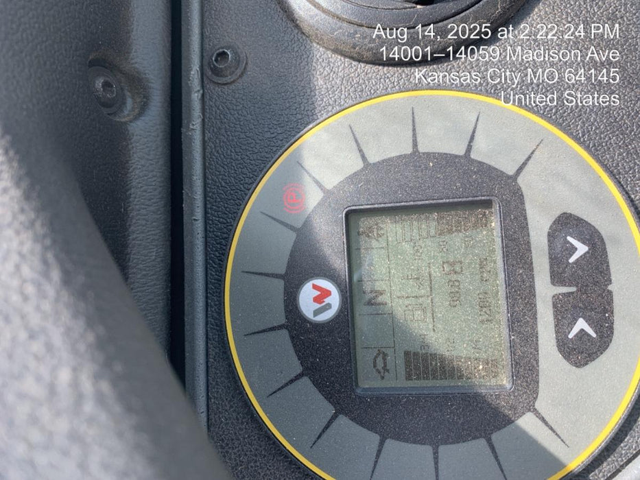 2025 WACKER NEUSON DW311 Cab Turf Tires