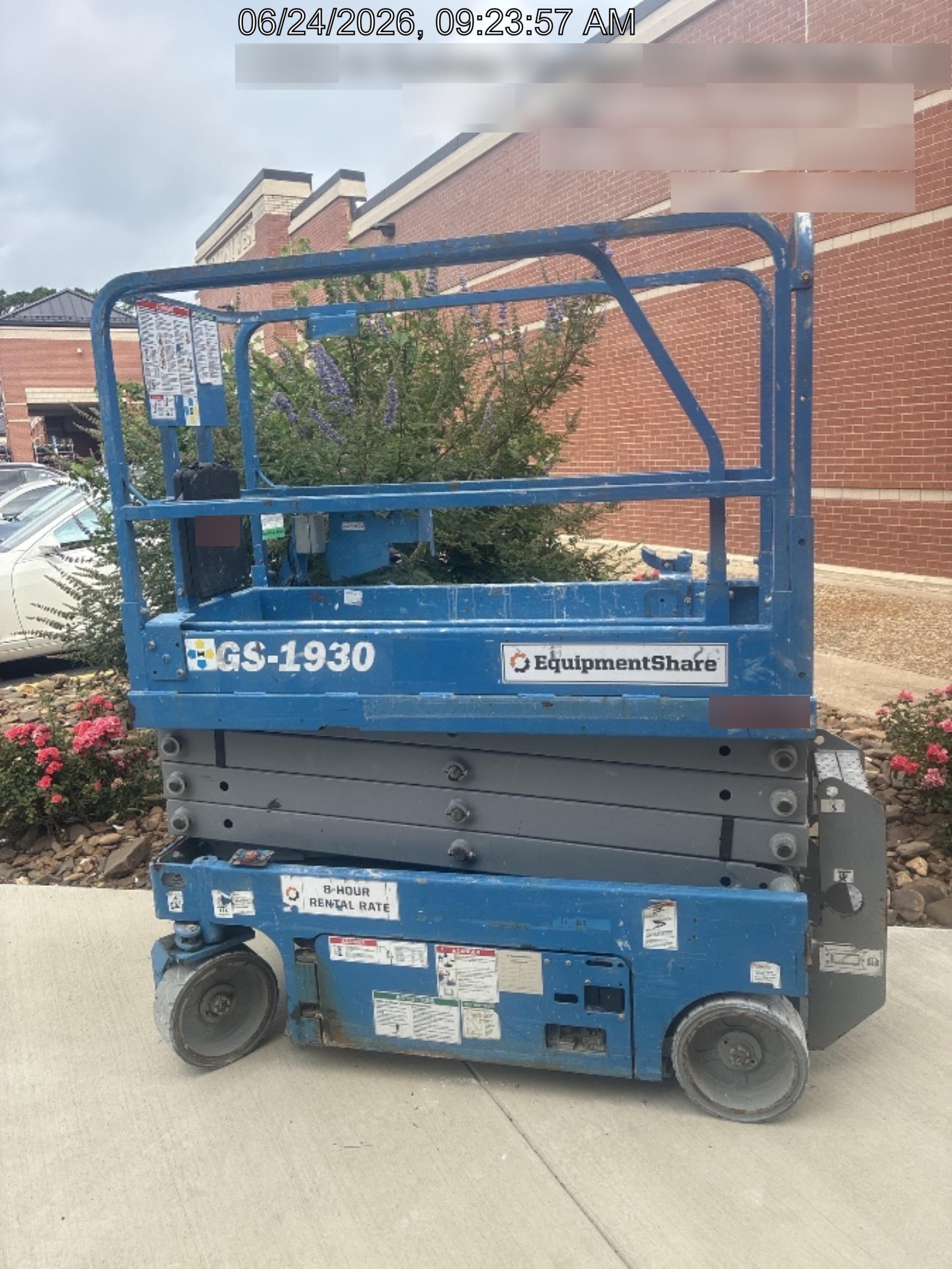 2019 Genie GS-1930 Fixed Rails with Chain Entry