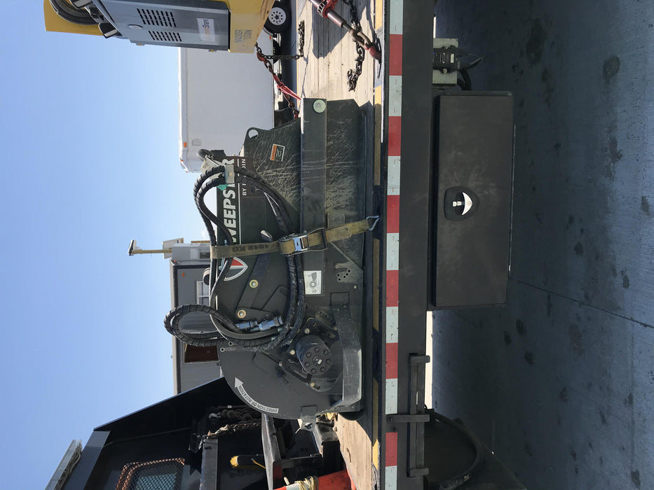 2020 PALADIN Sweepster 84