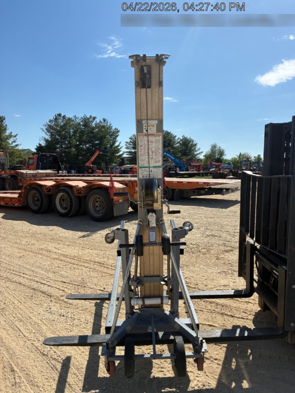 2019 GENIE SLC-24