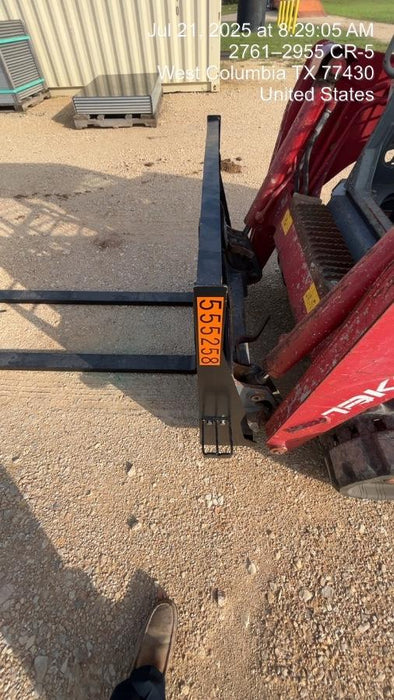 2025 ARROW MATERIAL HANDLING F5100CB - 72"