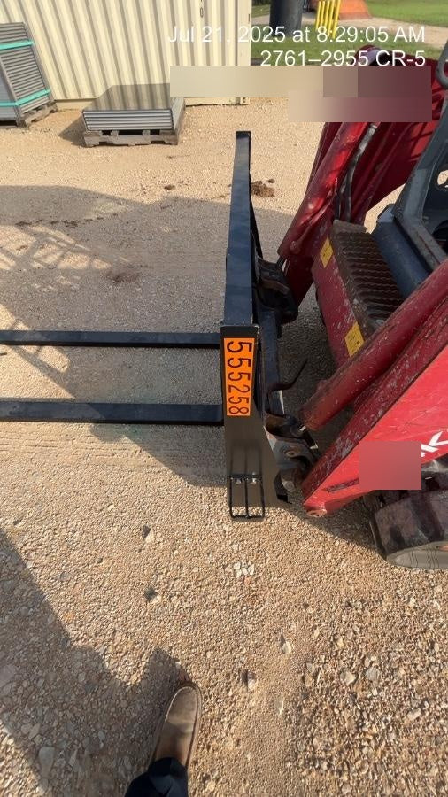 2025 ARROW MATERIAL HANDLING F5100CB - 72"