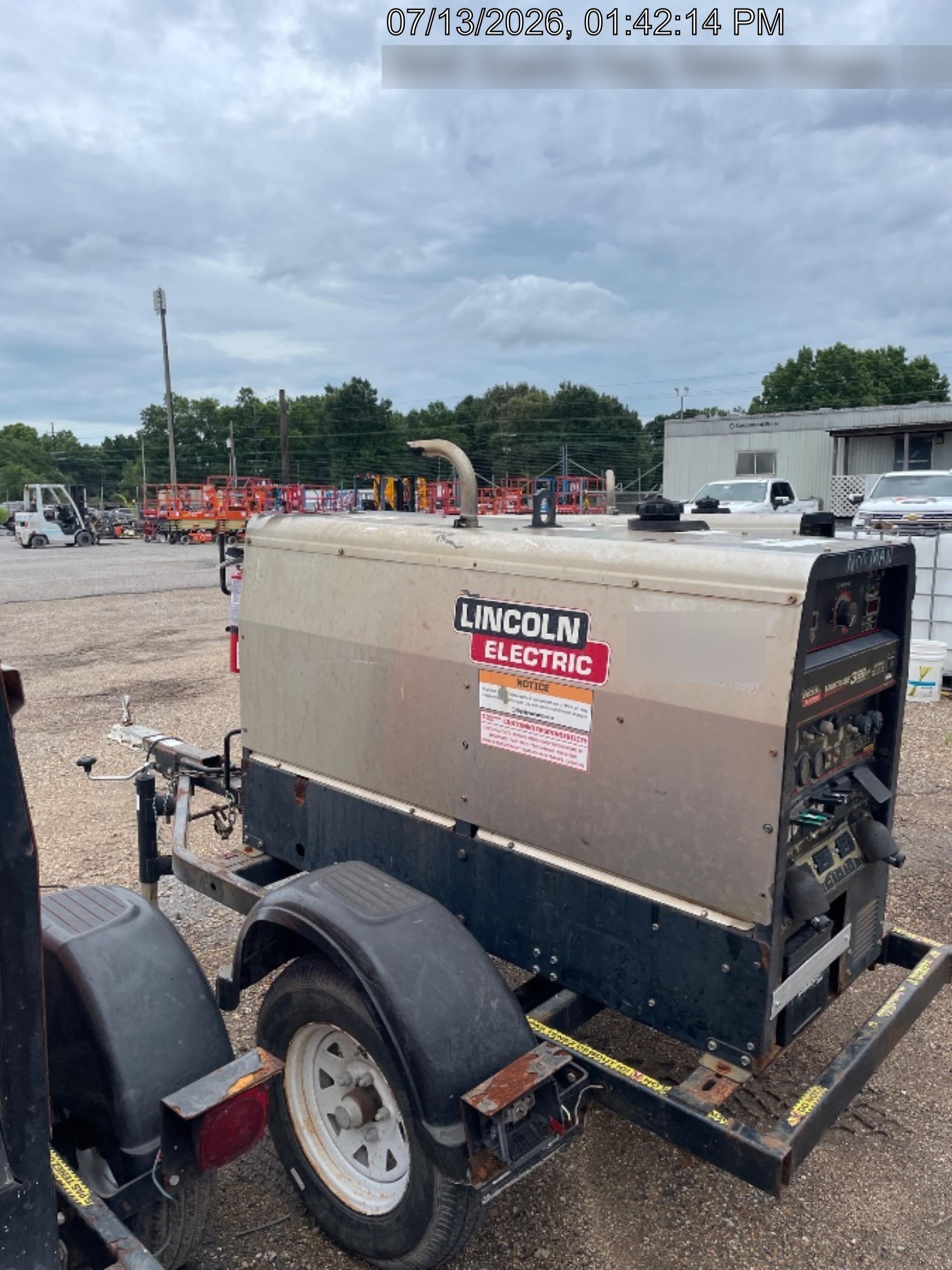 2019 Lincoln Electric Vantage 322 Ready-Pak 3, Two Wheel Trailer, Fender and Light Kit, Cable Rack