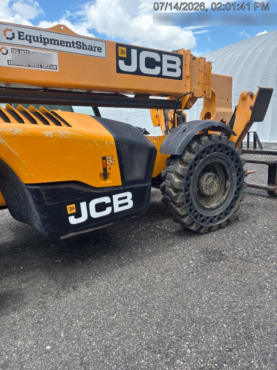 2019 JCB 510-56 Canopy, 74 HP, Solid Tires, STD Worklight, Beacon, Aux Hydraulics, Lifting Eye, Back up Alarm w/66" Carriage/60" Forks