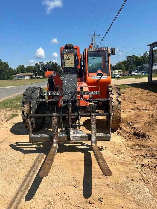 2019 Skytrak 6036 Cab/Heat/Air, Solid Tires, LED Work Lights, Beacon w/50" Carriage, 48" Pallet Forks