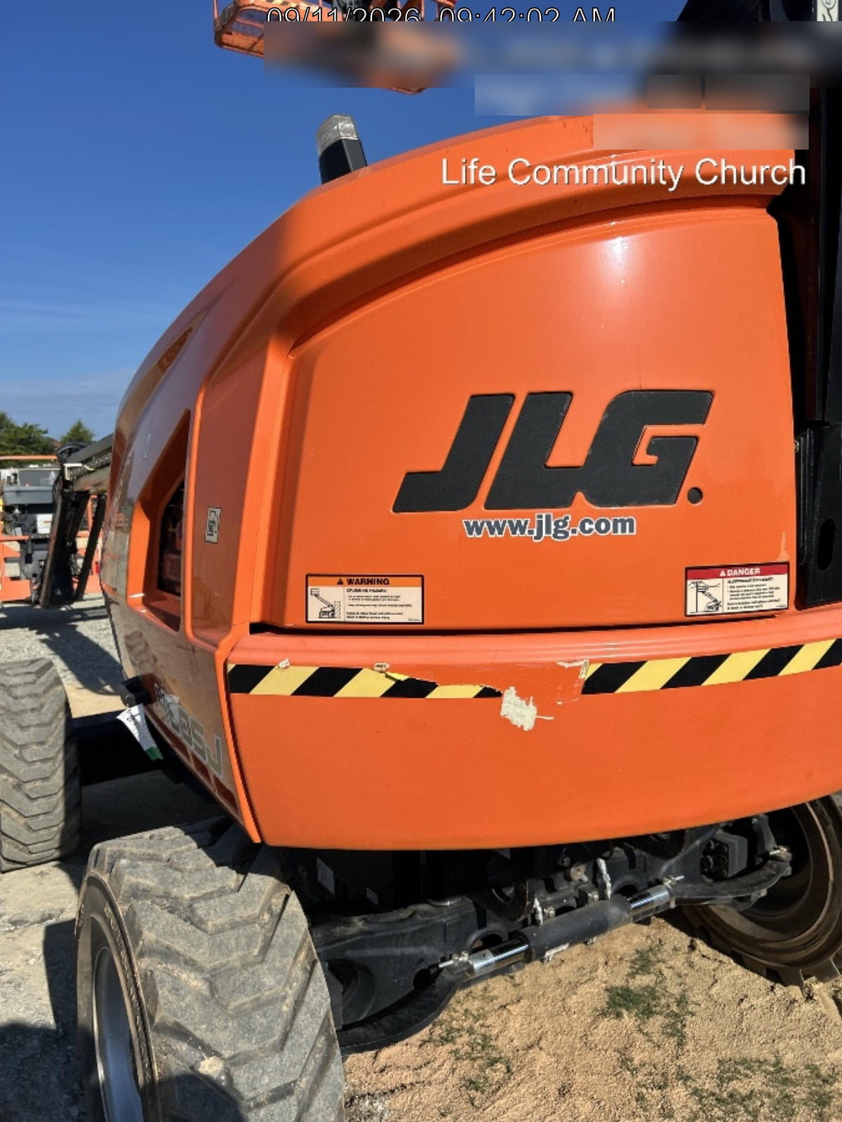 2023 JLG 460SJ