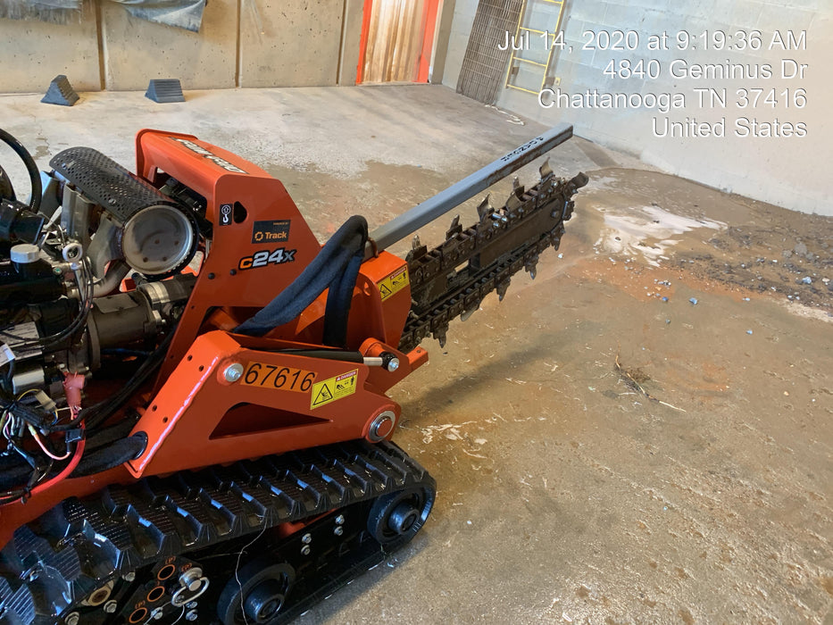 2020 DITCH WITCH C24XA